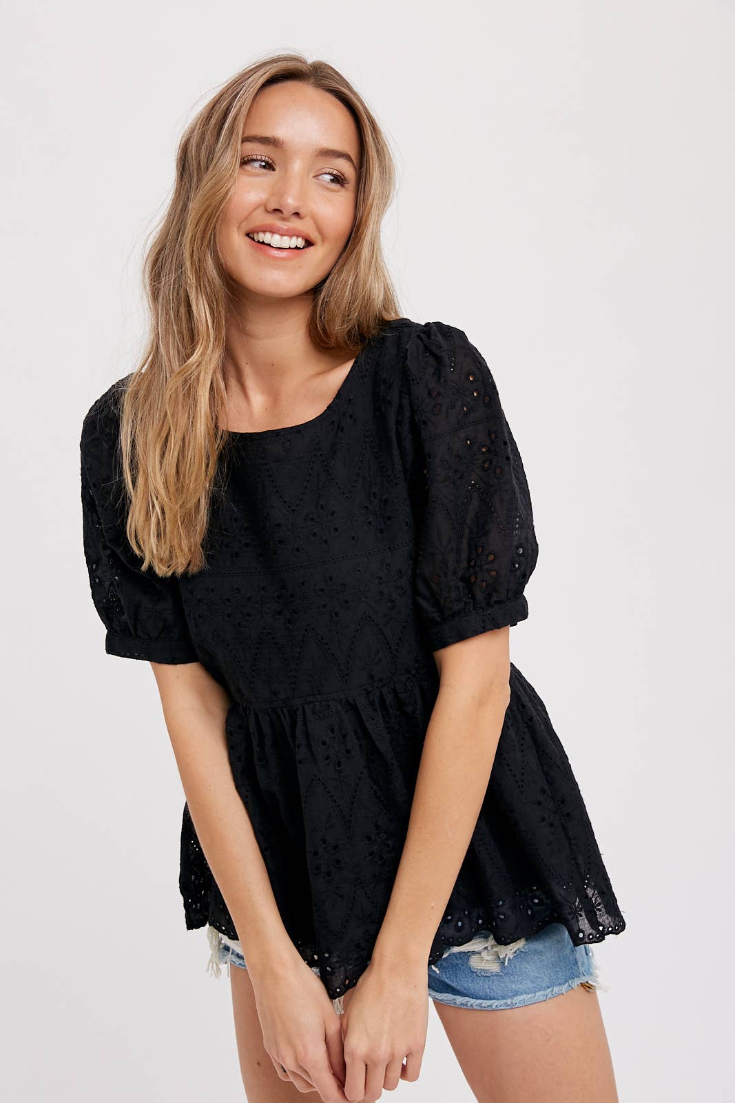 EYELET LACE PUFF SLEEVE PEPLUM TOP