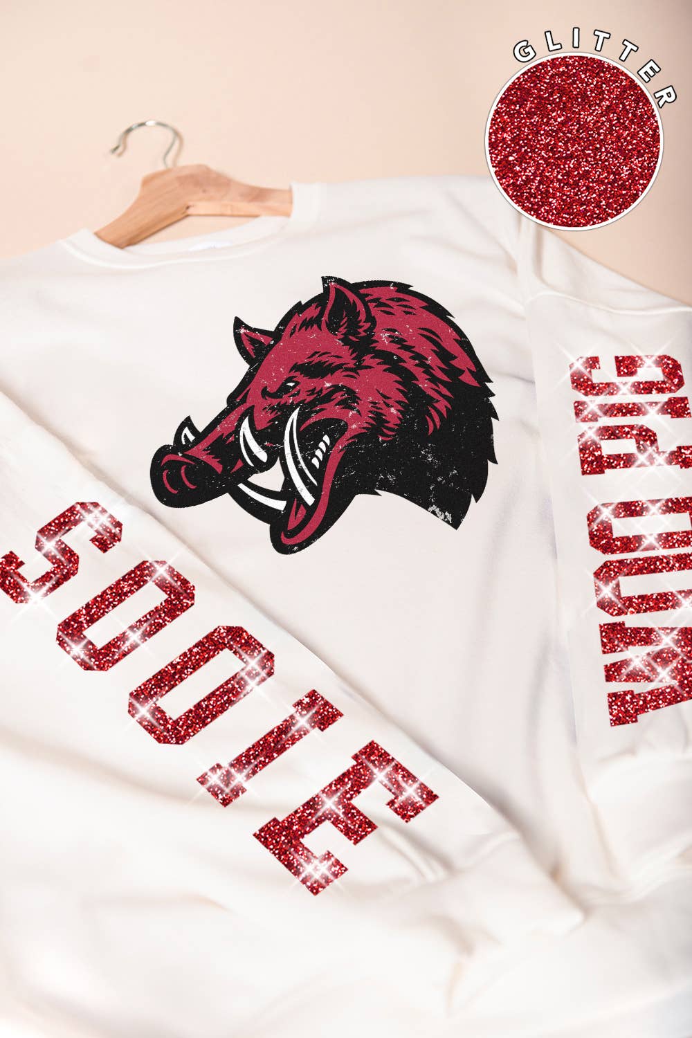 WOMEN'S GLITTER WOO PIG SOOIE GRAPHIC OVERSIZED SWEATSHIRT